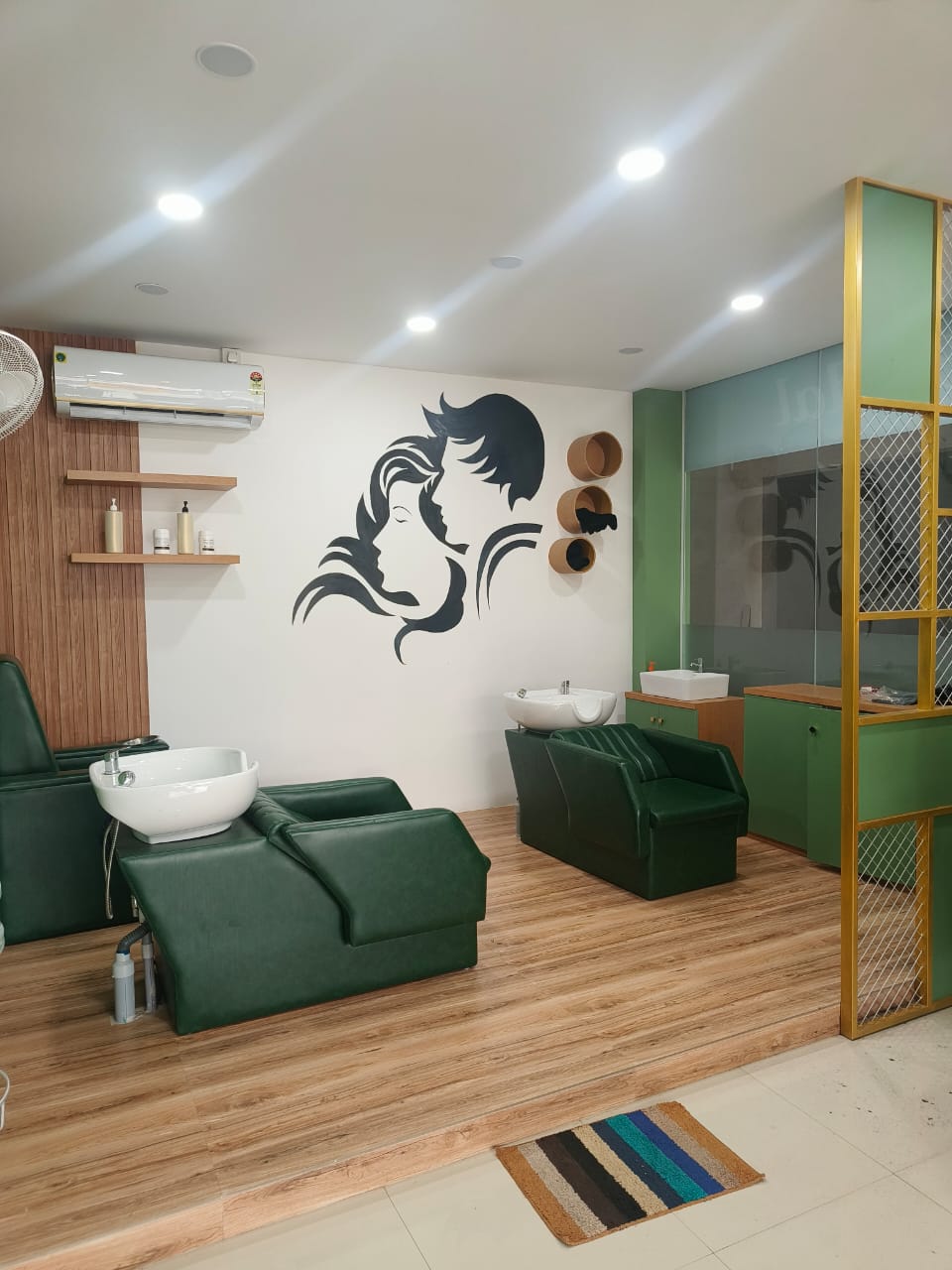 Marrakesh Family Salon